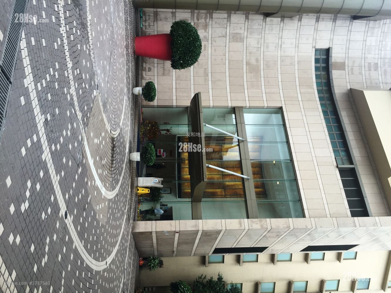 The Bloomsville Sell 3 Bedrooms , 2 Bathrooms 704 ft²