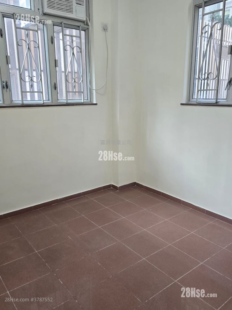 Fook King Court Rental 310 ft²