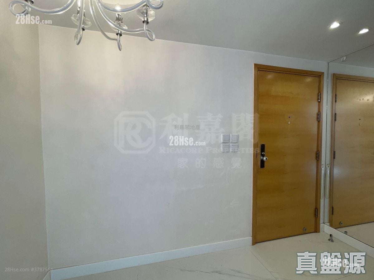 Healthy Gardens Sell 2 Bedrooms , 1 Bathroom 456 ft²