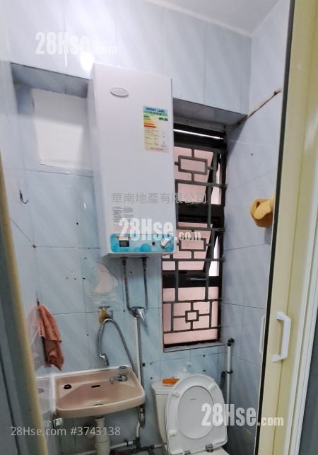 Tin Sam Tsuen Rental 1 Bathroom