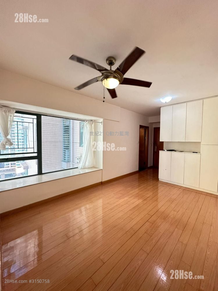 Island Resort Sell 2 Bedrooms , 1 Bathroom 451 ft²