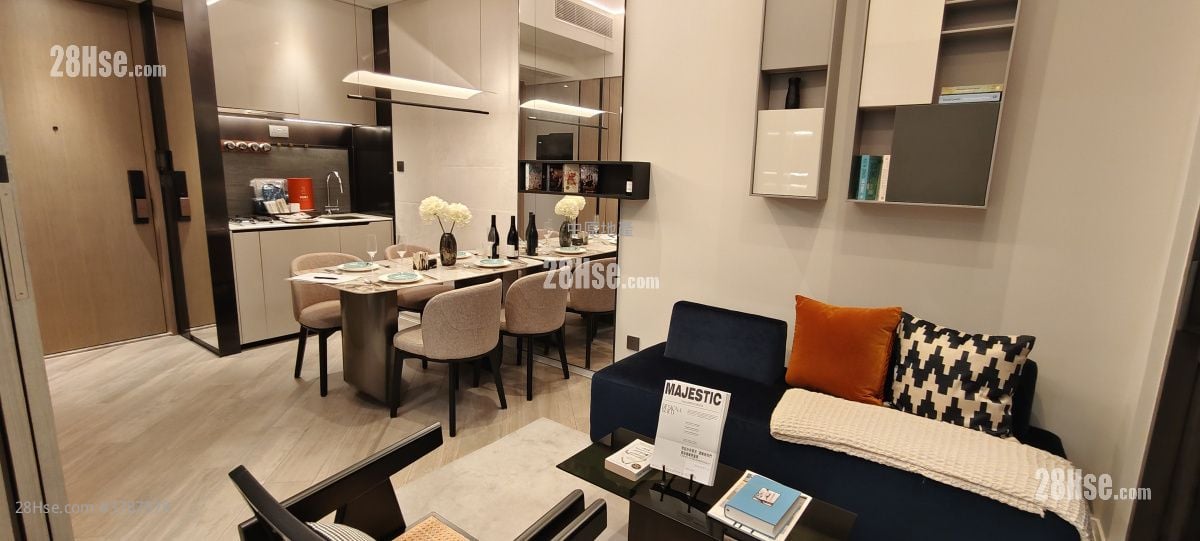 The Henley Rental 1 Bedroom , 1 Bathroom 380 ft²