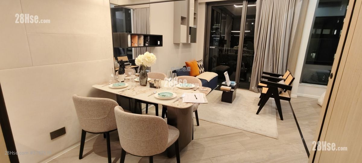 The Henley Rental 1 Bedroom , 1 Bathroom 380 ft²