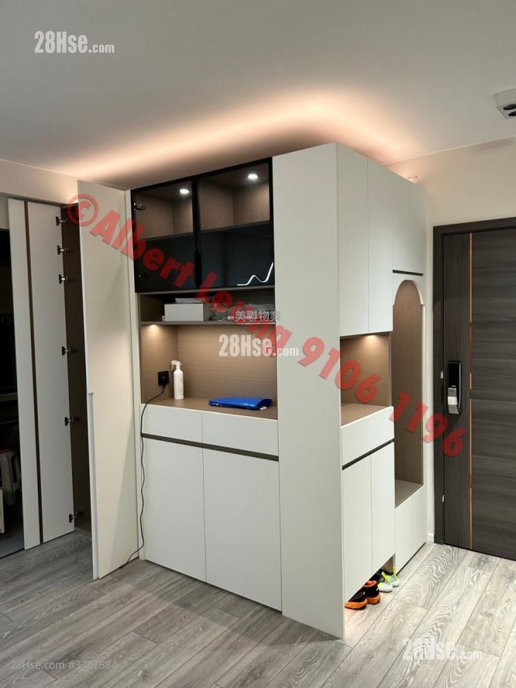 New Town Plaza Sell 3 Bedrooms , 2 Bathrooms 876 ft²