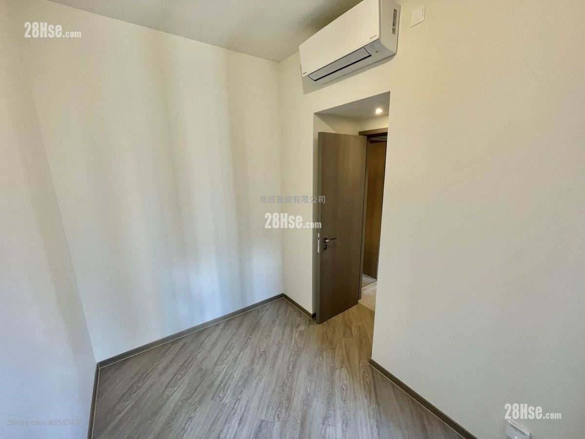 Novo Land Rental 2 Bedrooms 383 ft²
