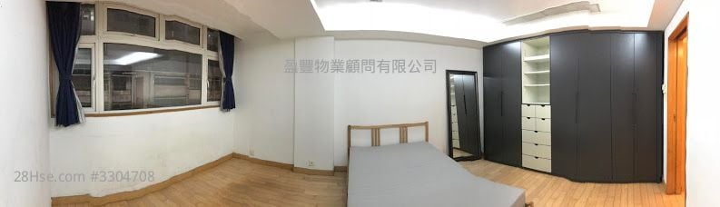 Cheong Chun Building Sell 2 Bedrooms , 1 Bathroom 695 ft²