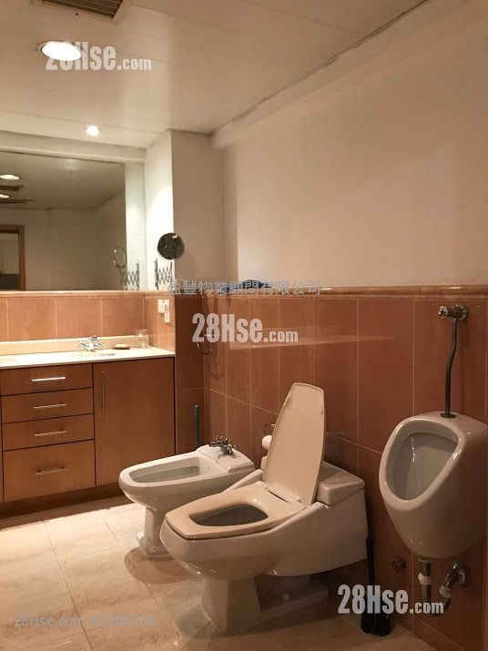 Cheong Chun Building Sell 2 Bedrooms , 1 Bathroom 695 ft²