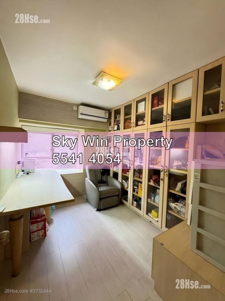 毕架山花园 售盘 3 房 , 2 浴室 1,211 平方尺