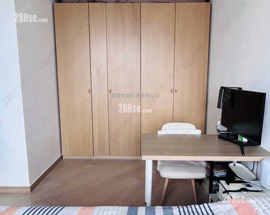 Vibe Centro Sell 3 Bedrooms , 2 Bathrooms 882 ft²