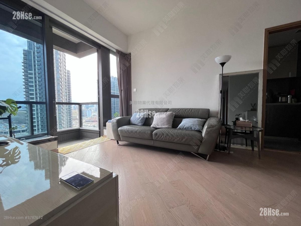 Vibe Centro Sell 3 Bedrooms , 2 Bathrooms 882 ft²