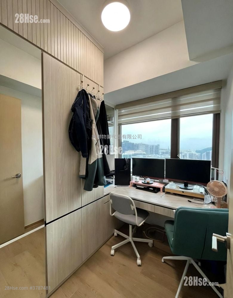 Lp6 Sell 2 Bedrooms 422 ft²