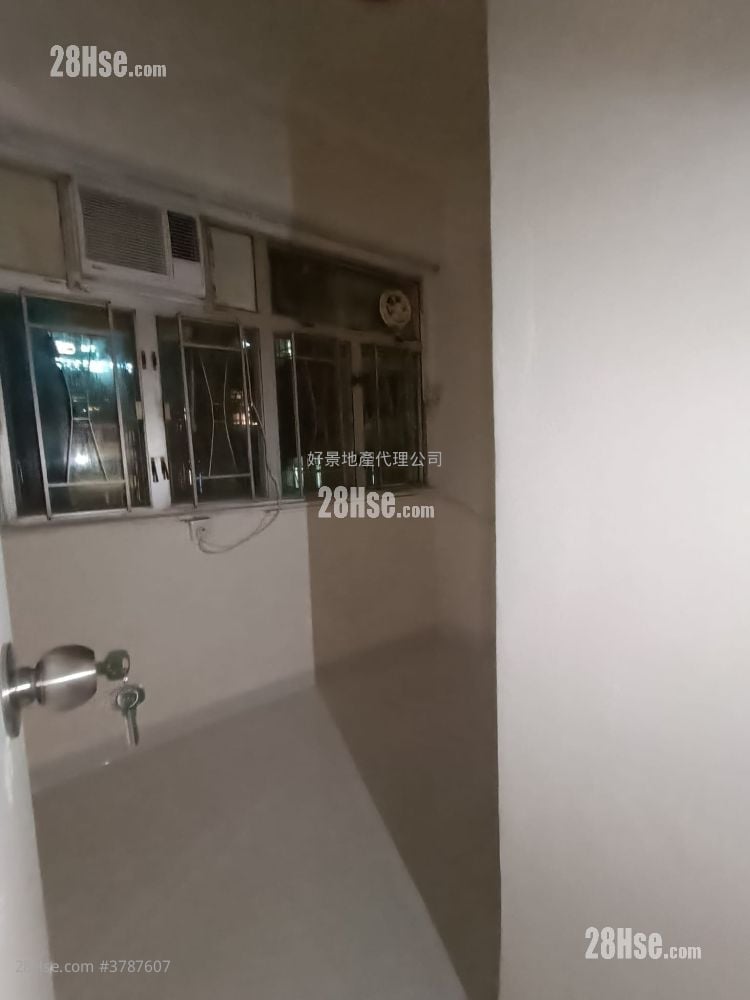 富洲大厦 租盘 1 房 , 1 浴室 237 平方尺