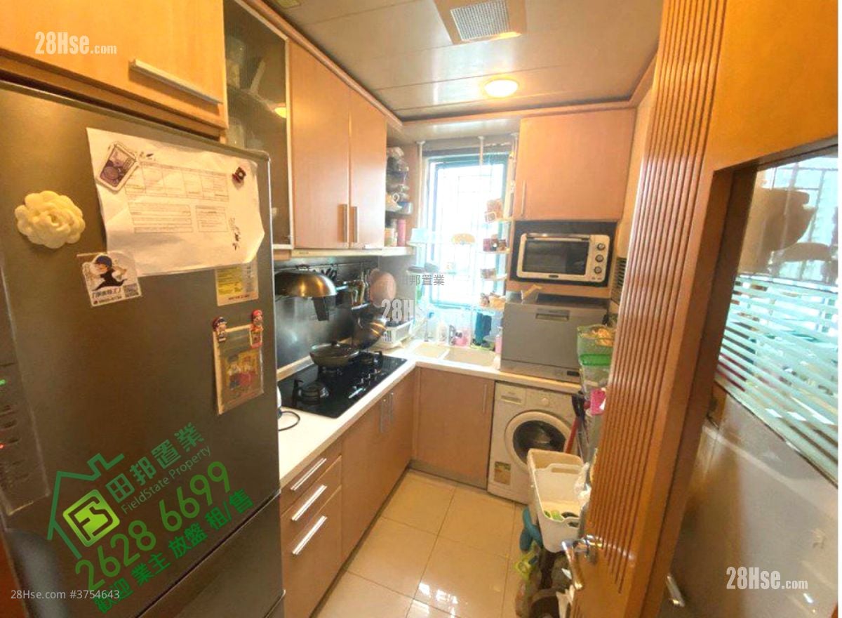 New Haven Sell 2 Bedrooms , 1 Bathroom 551 ft²