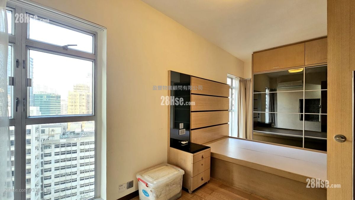 主人房: 万豪阁 售盘 1 房 , 1 浴室 397 平方尺