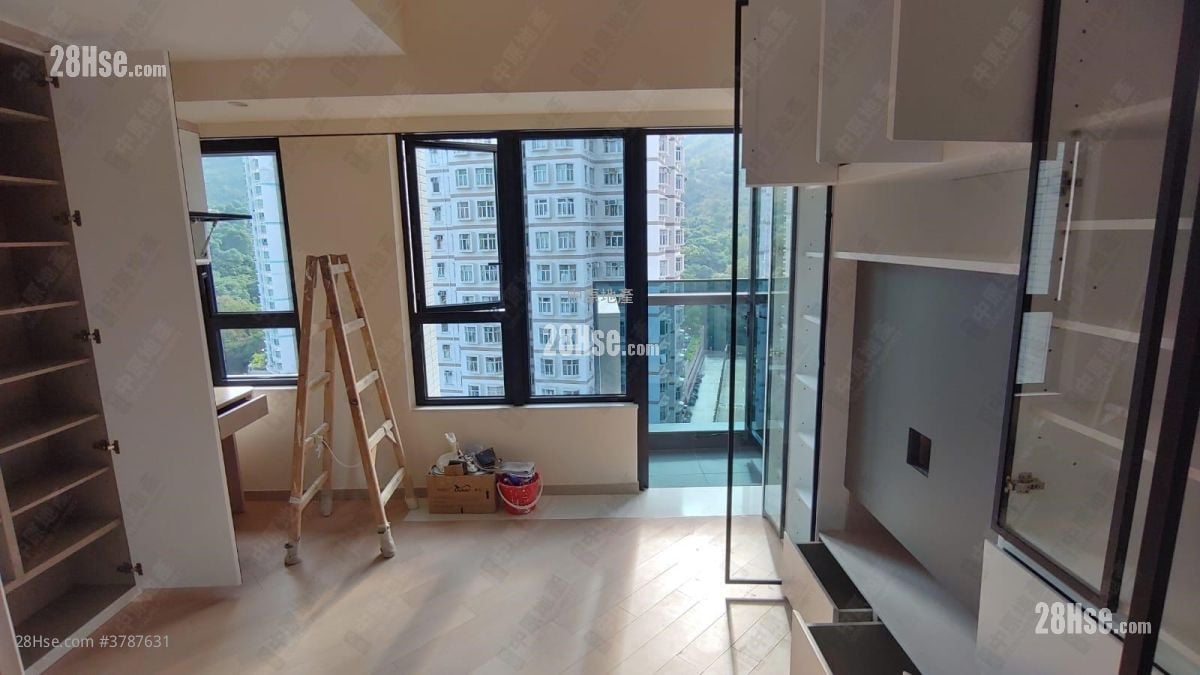 Mount Regency Sell 1 Bedroom , 1 Bathroom 377 ft²