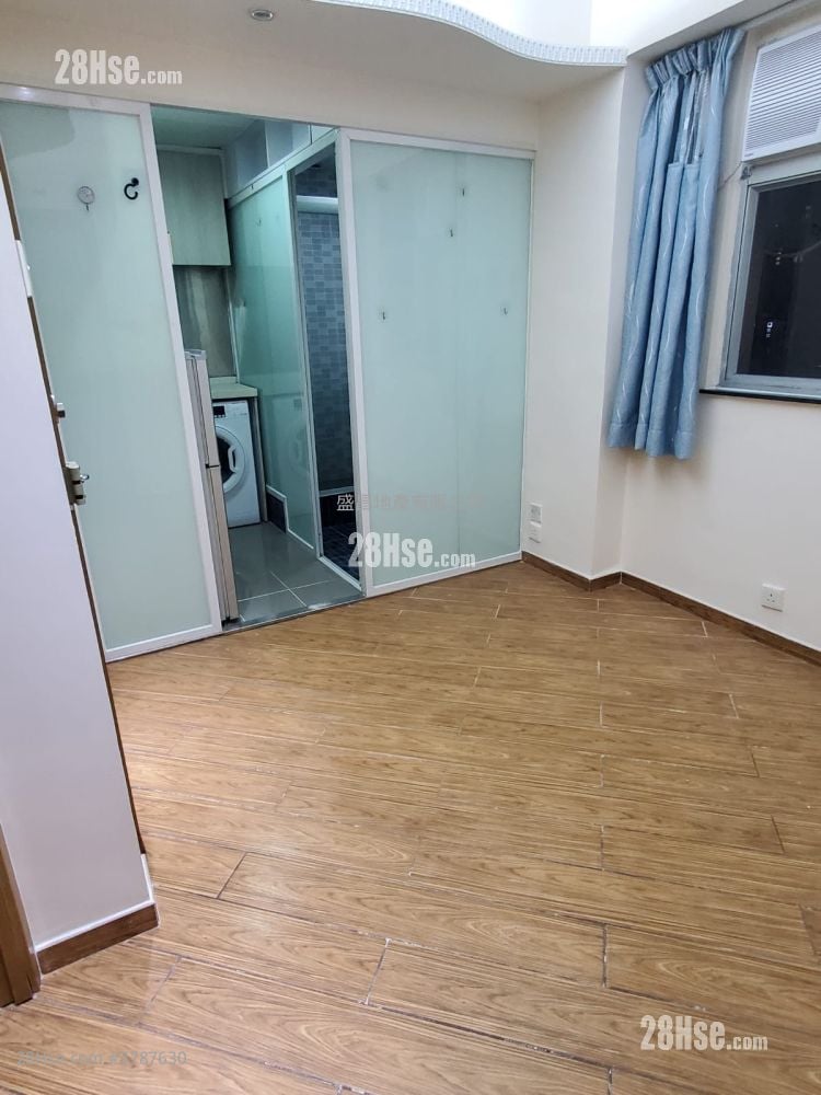 Pat Chun Mansion Sell 2 Bedrooms , 1 Bathroom 246 ft²