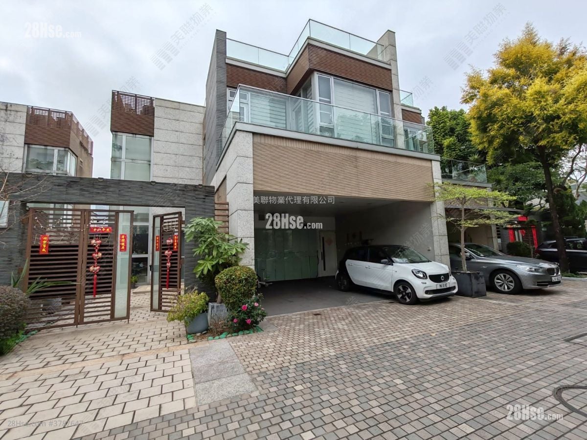 逸林首府 售盘 3 房 , 2 浴室 1,946 平方尺