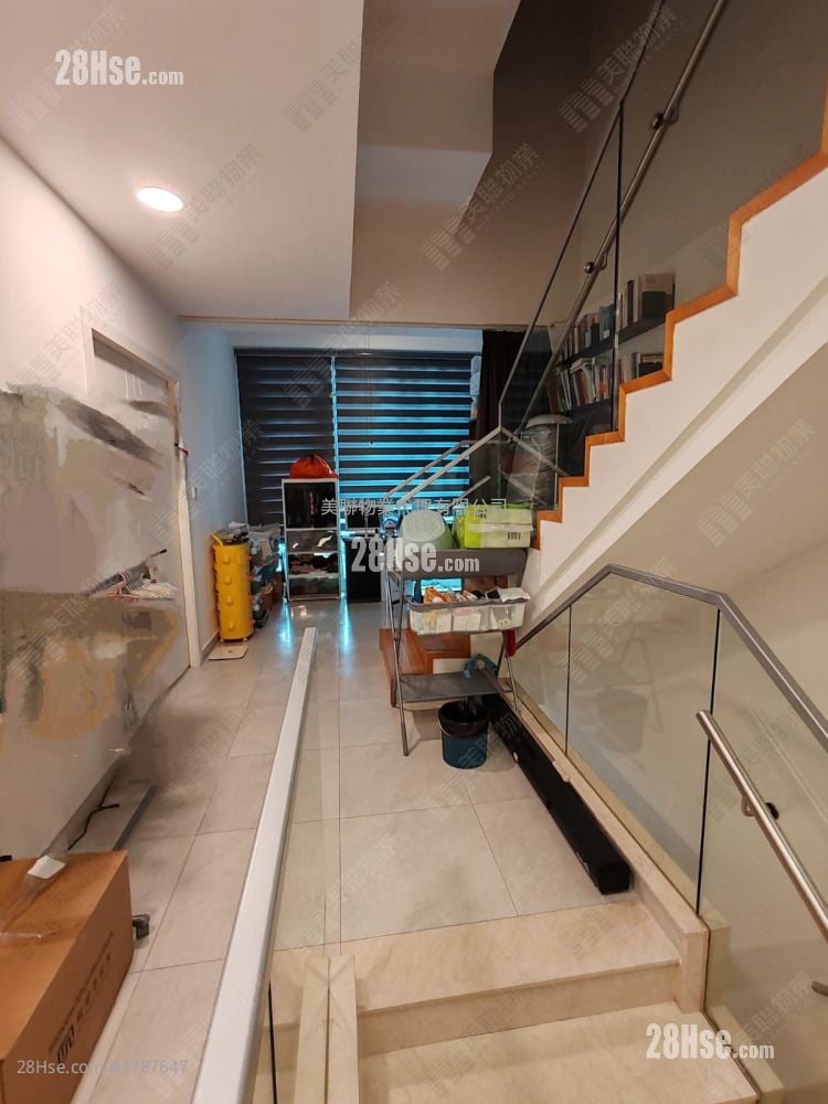 逸林首府 售盘 3 房 , 2 浴室 1,946 平方尺