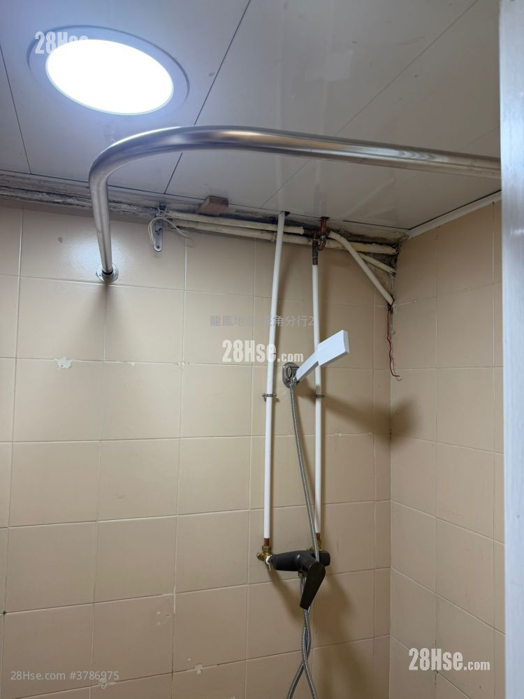 Chinese Mansion Sell 3 Bedrooms , 3 Bathrooms 381 ft²