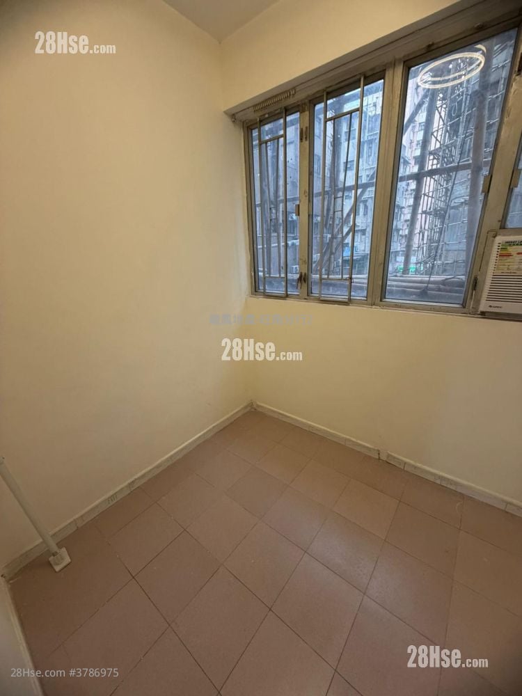 Chinese Mansion Sell 3 Bedrooms , 3 Bathrooms 381 ft²