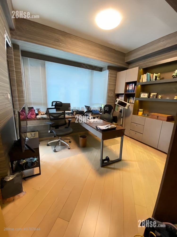 溱林 售盘 4 房 , 5+ 浴室 2,439 平方尺