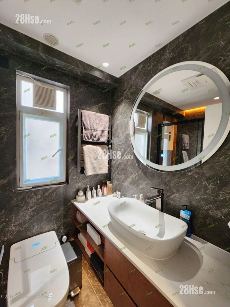 Bauhinia Garden Sell 715 ft²