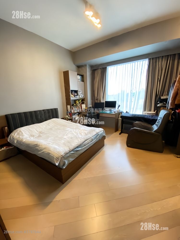 溱林 售盘 4 房 , 5+ 浴室 2,439 平方尺