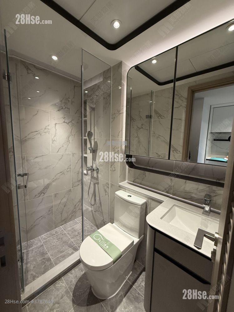 朗誉 售盘 246 平方尺