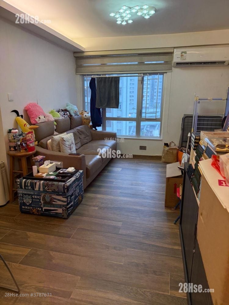 Neptune Terrace Sell 2 Bedrooms , 1 Bathroom 592 ft²