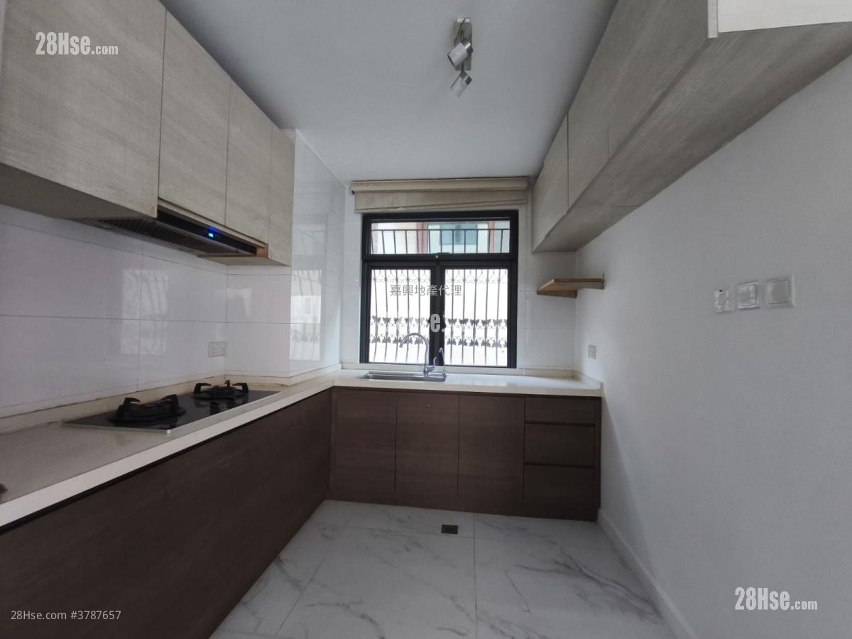Ha Wong Yi Au Sell 5+ Bedrooms , 5+ Bathrooms