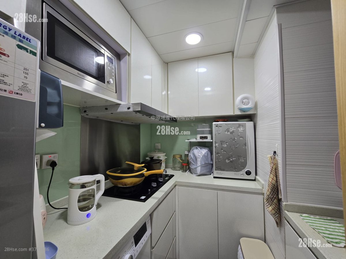 环宇海湾 售盘 3 房 , 1 浴室 696 平方尺