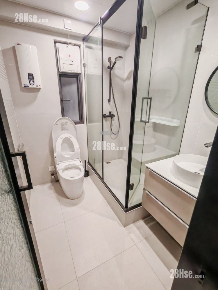 蟠龙半岛 租盘 3 房 , 2 浴室 990 平方尺