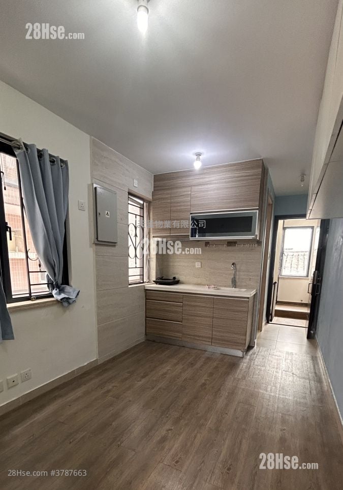 Village Sell 1 Bedroom , 1 Bathroom