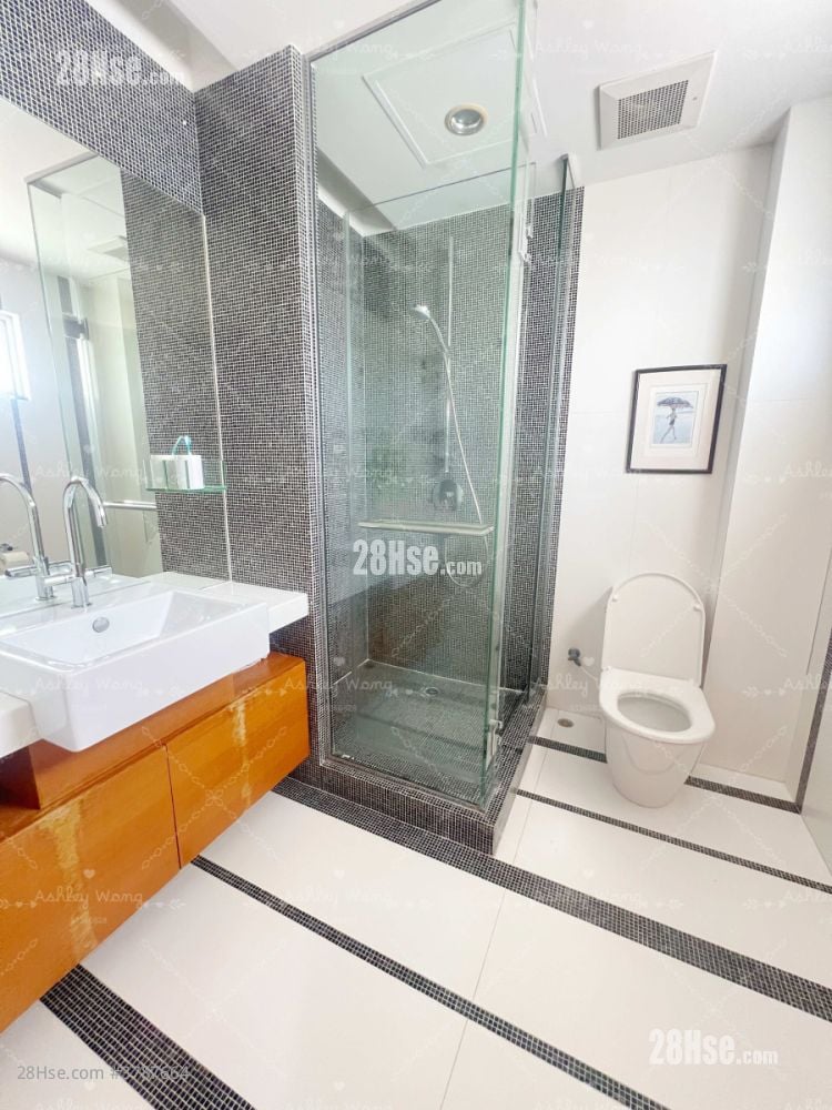 Fairview Park Sell 3 Bedrooms , 4 Bathrooms 950 ft²