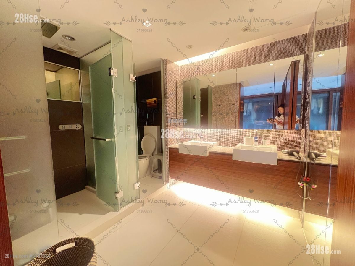 Fairview Park Sell 3 Bedrooms , 4 Bathrooms 950 ft²