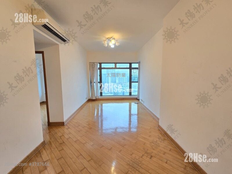 Royal Peninsula Rental 2 Bedrooms 561 ft²