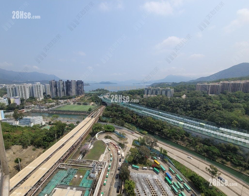 Uptown Plaza Sell 617 ft²