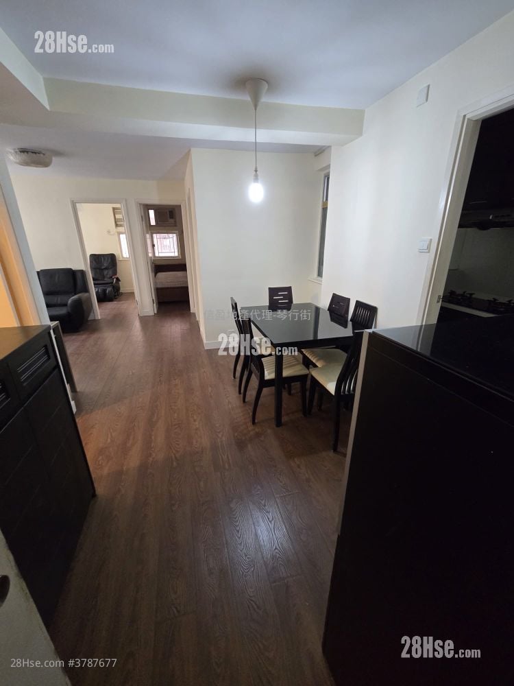 百福花园 售盘 3 房 , 1 浴室 597 平方尺