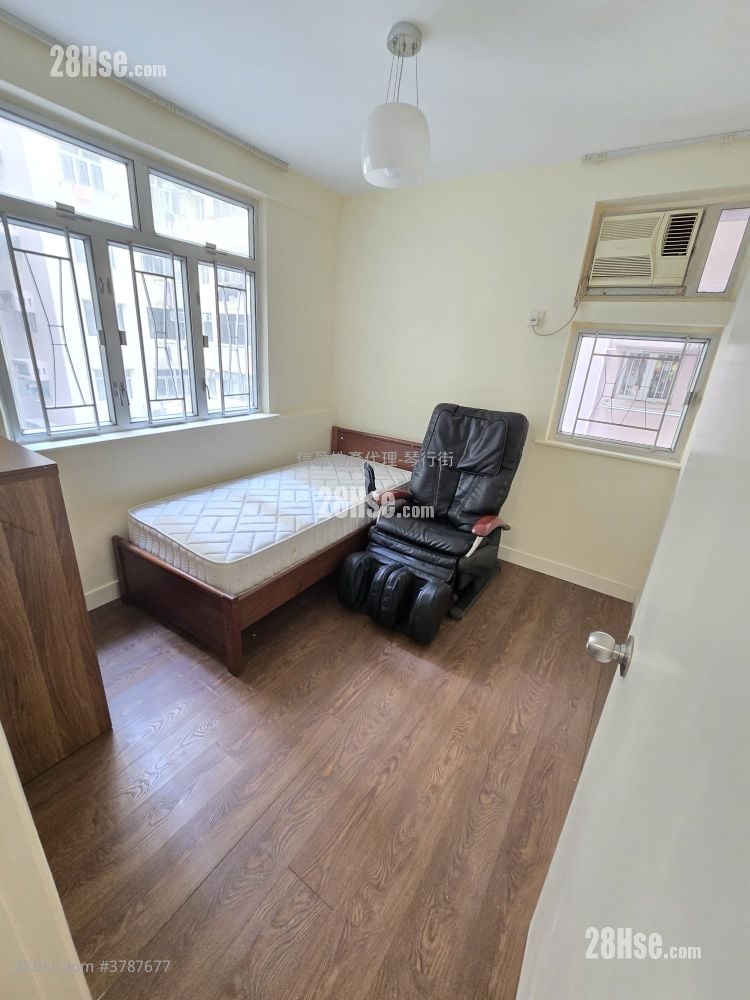 百福花园 售盘 3 房 , 1 浴室 597 平方尺