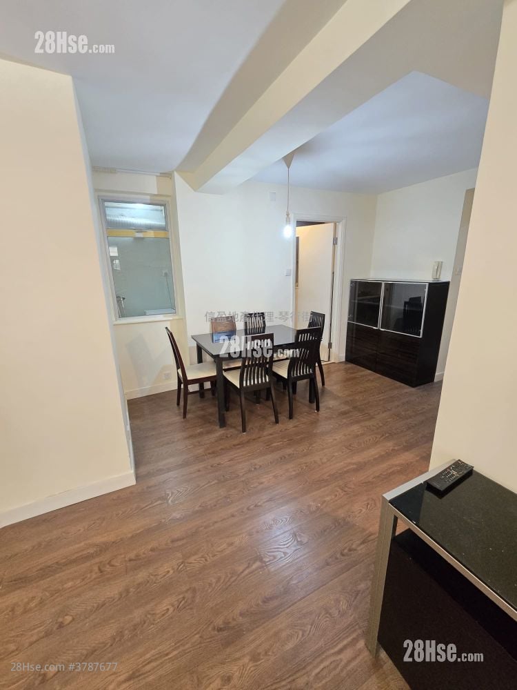 百福花园 售盘 3 房 , 1 浴室 597 平方尺