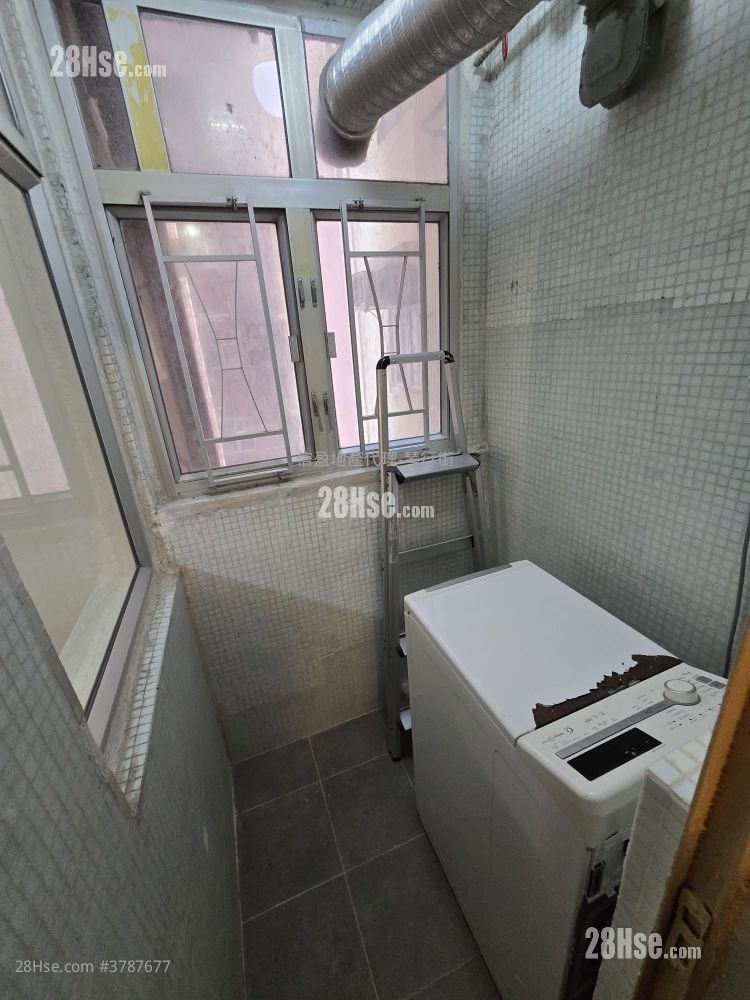 百福花园 售盘 3 房 , 1 浴室 597 平方尺