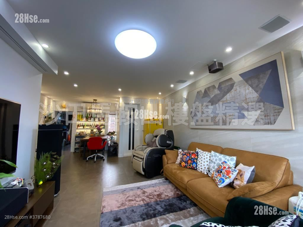 Sunshine City Sell 3 Bedrooms , 2 Bathrooms 932 ft²