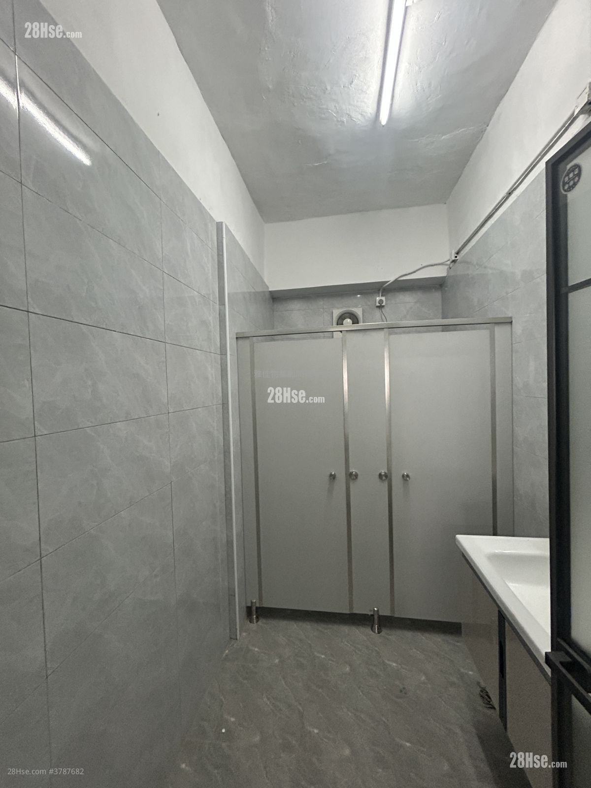 Vigor Industrial Building Rental 1 Toilet