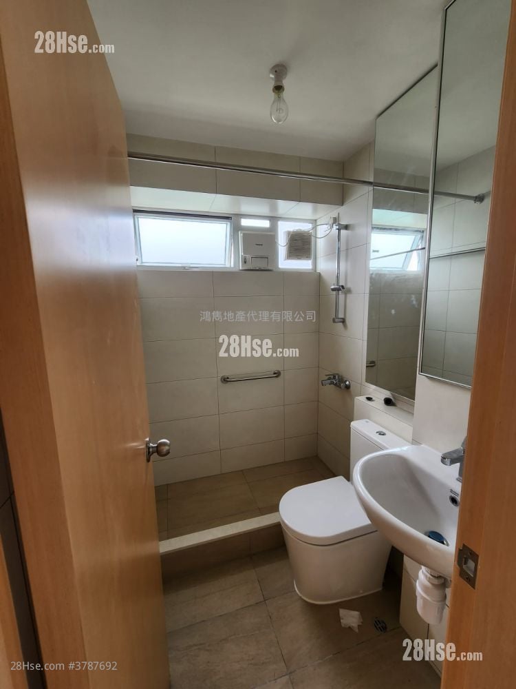 Sui Wo Court Sell 2 Bedrooms , 1 Bathroom 617 ft²