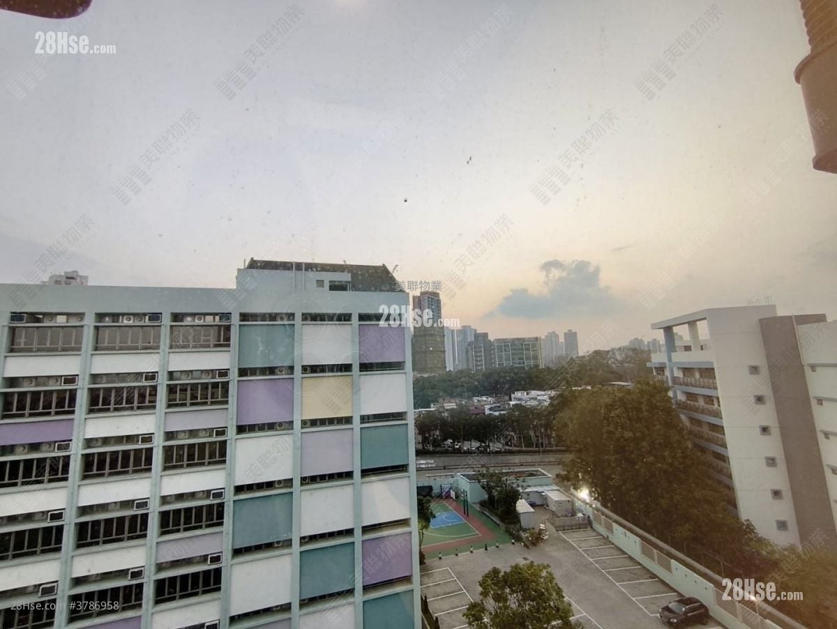 Nexus Grand Sell 1 Bedroom 279 ft²