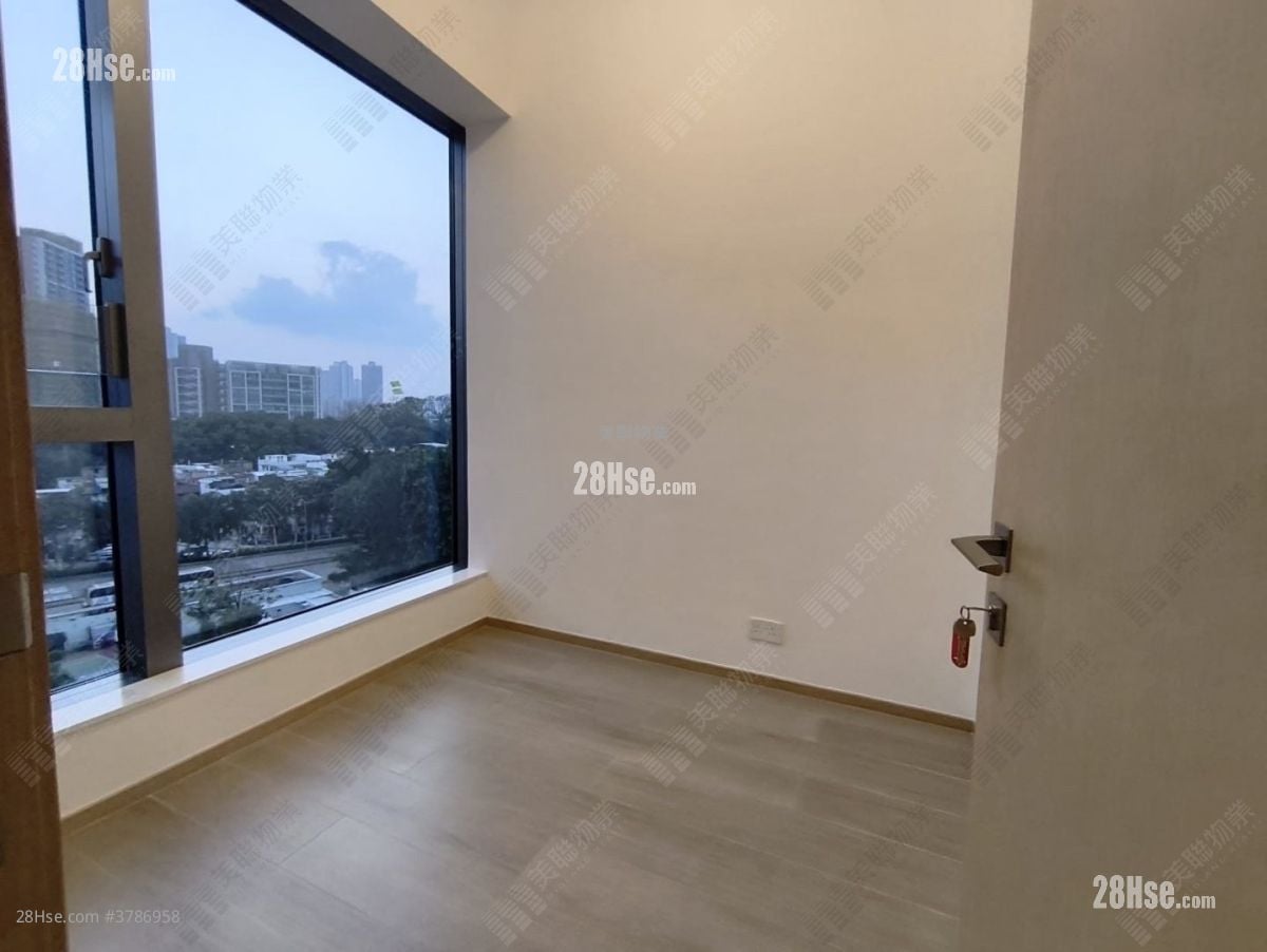 Nexus Grand Sell 1 Bedroom 279 ft²