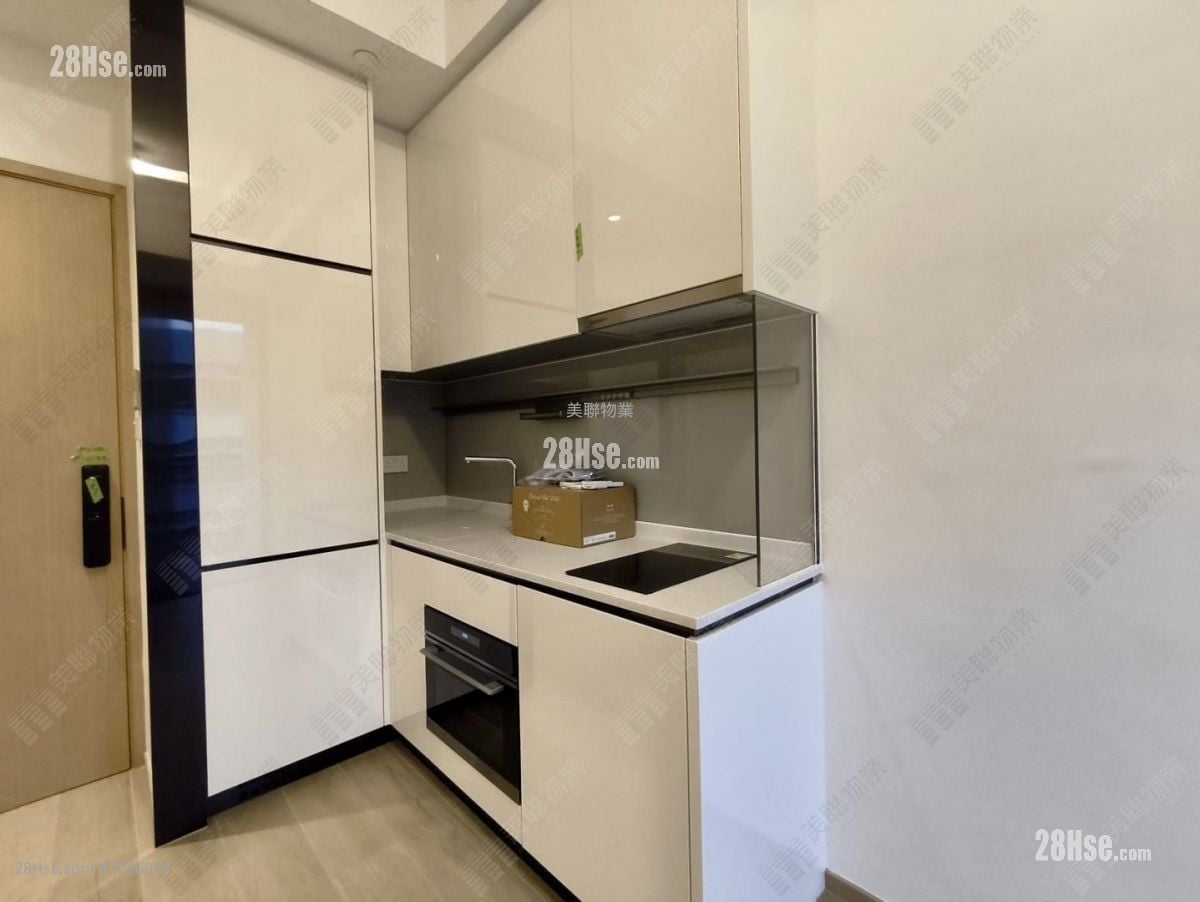 Nexus Grand Sell 1 Bedroom 279 ft²