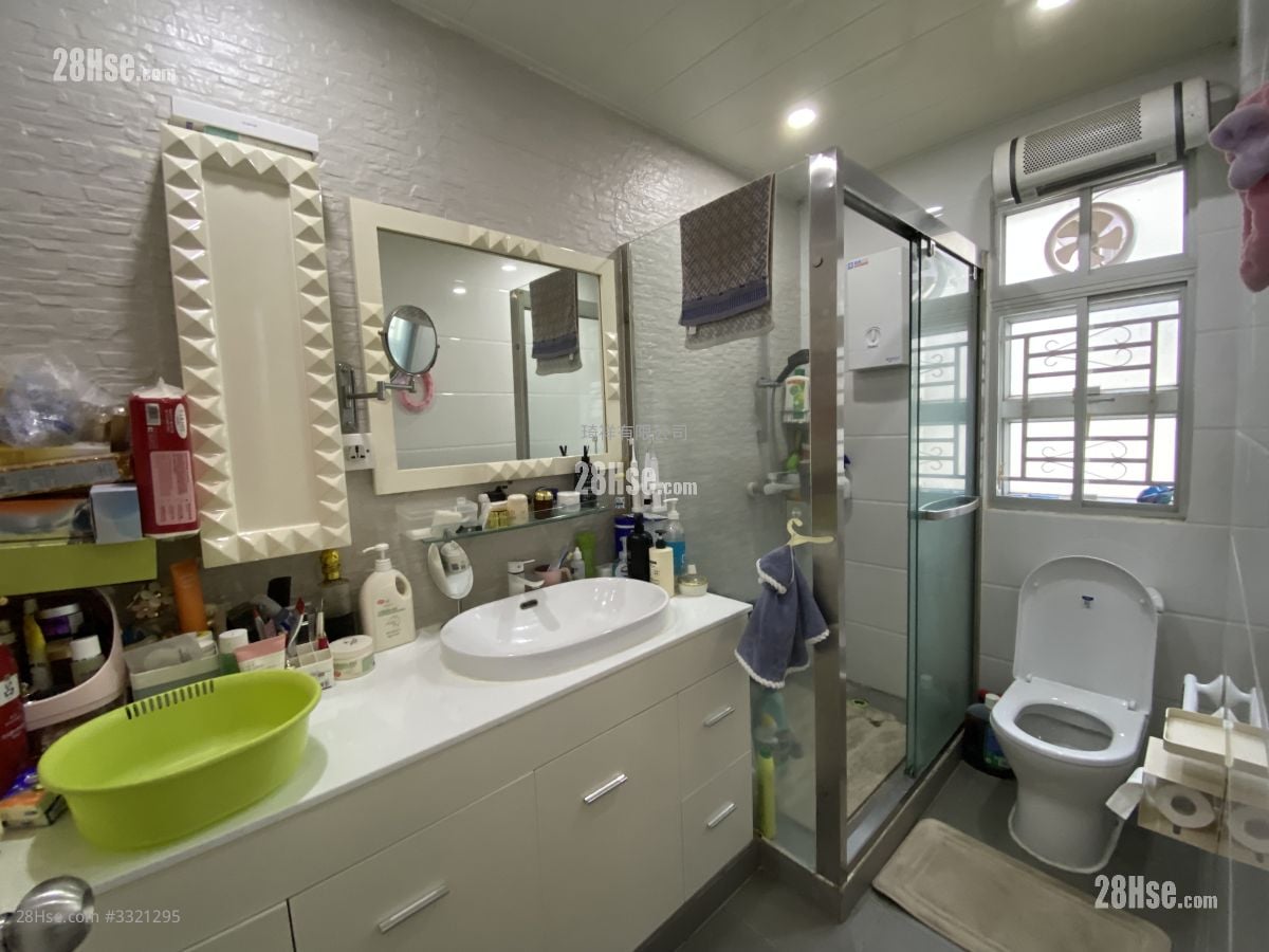 村屋 售盘 680 平方尺