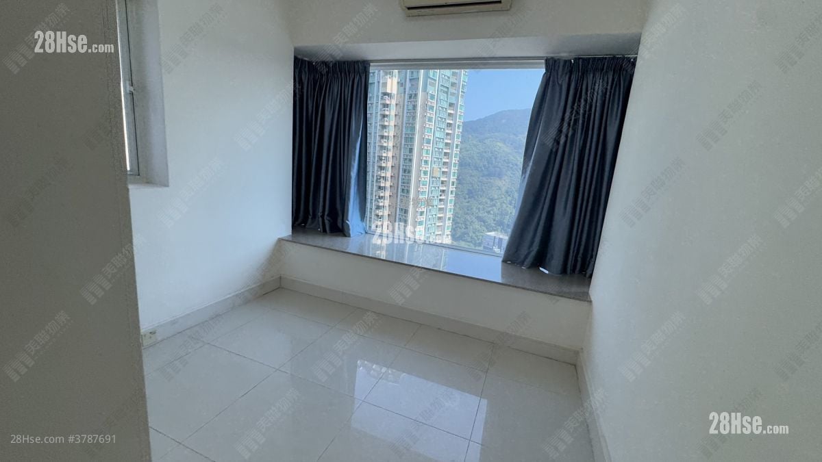 领都 售盘 4 房 972 平方尺