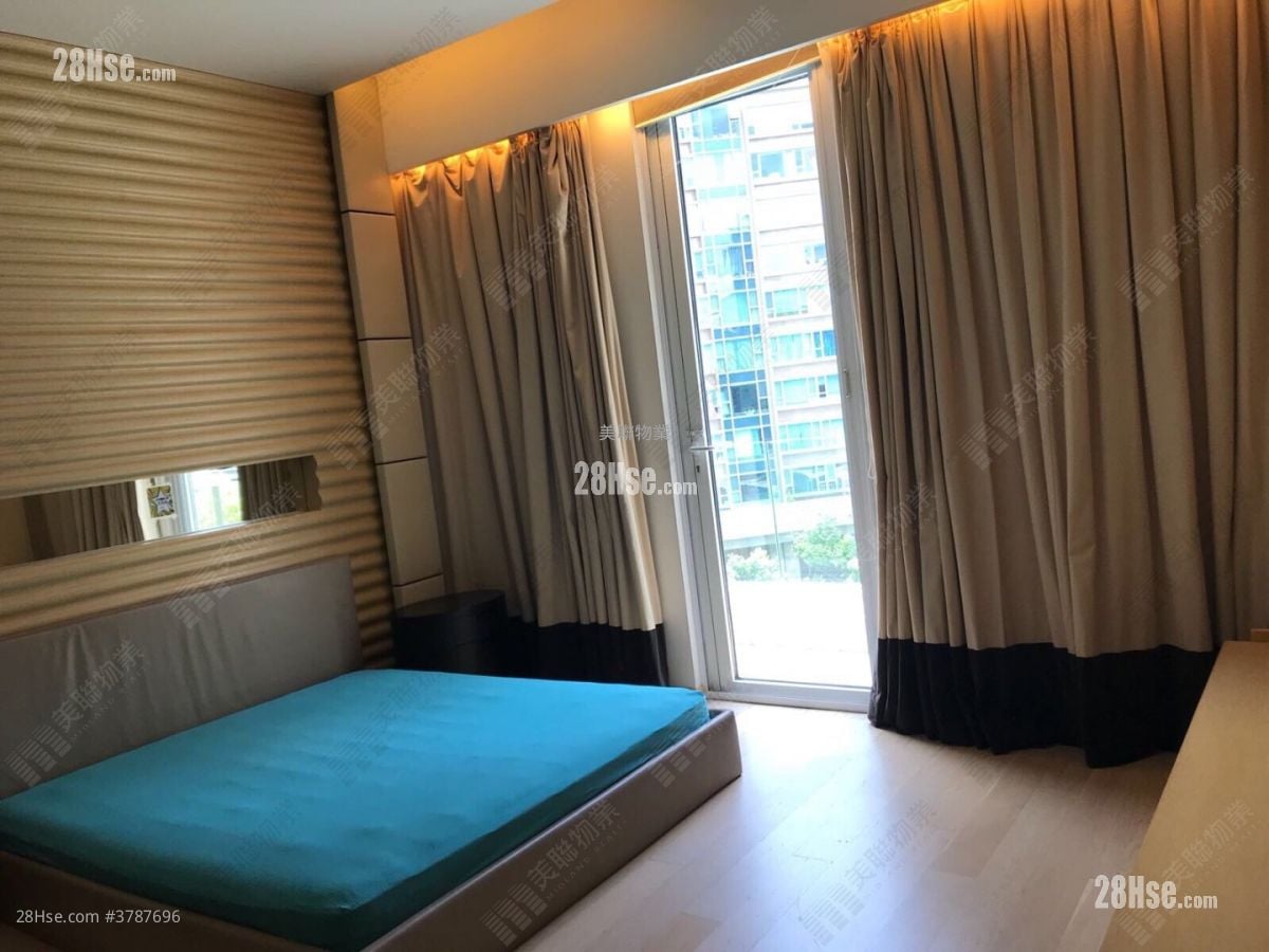 毕架山峰 售盘 4 房 2,638 平方尺